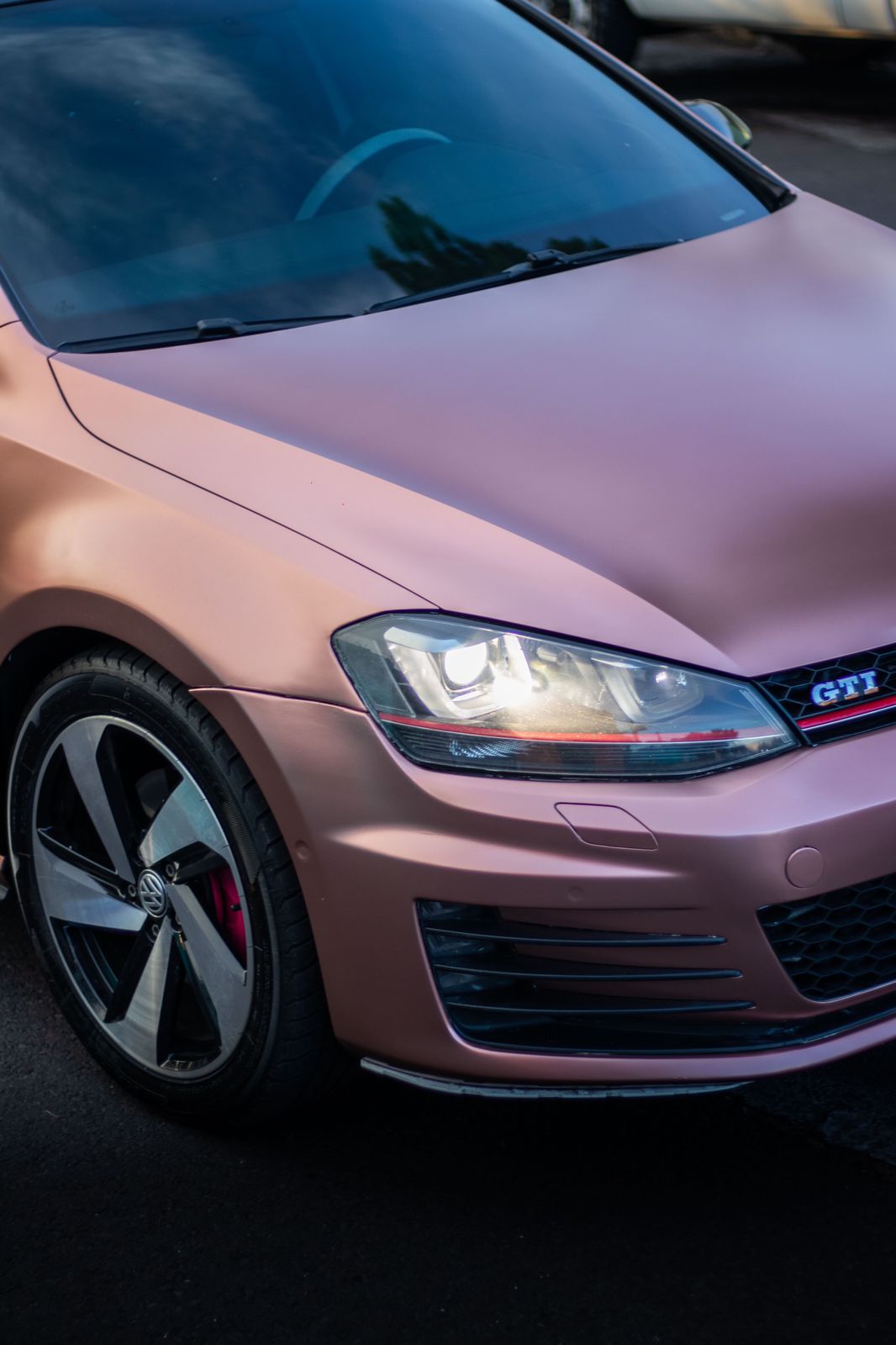 Golf GTI · Rose Gold 2