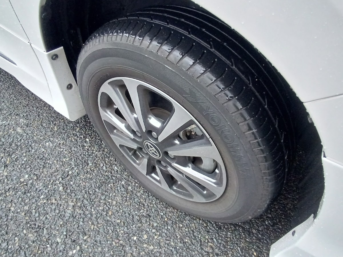 Toyota Esquire