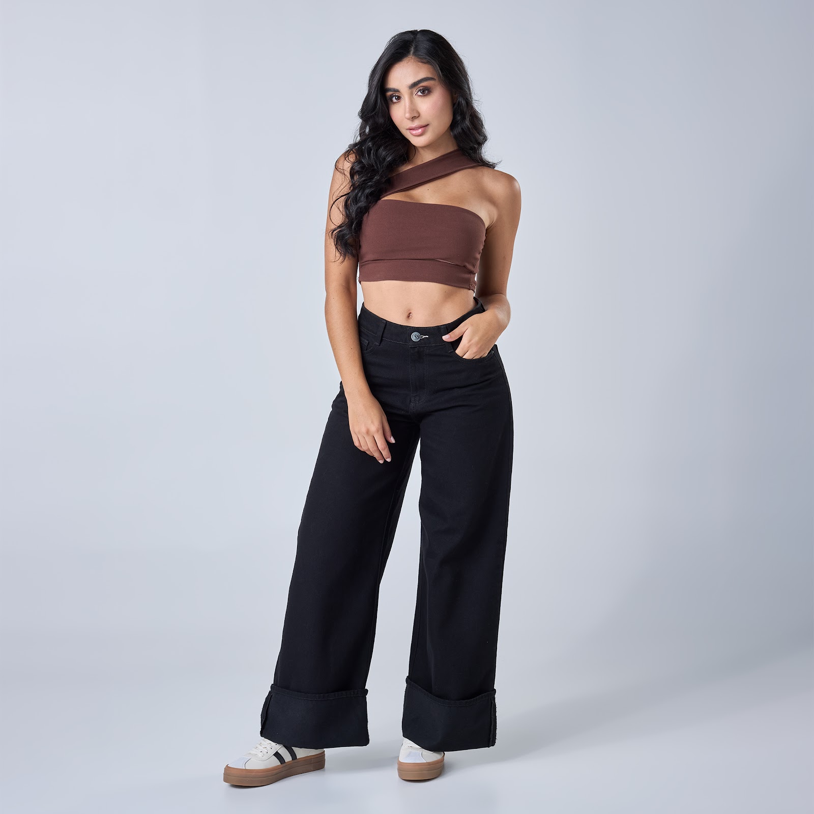 Jean dama rígido wide leg tiro alto