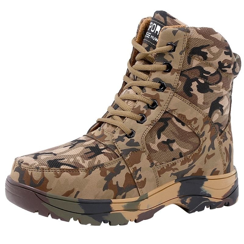 Gefütterte Herren-Winterstiefel aus Lammfell