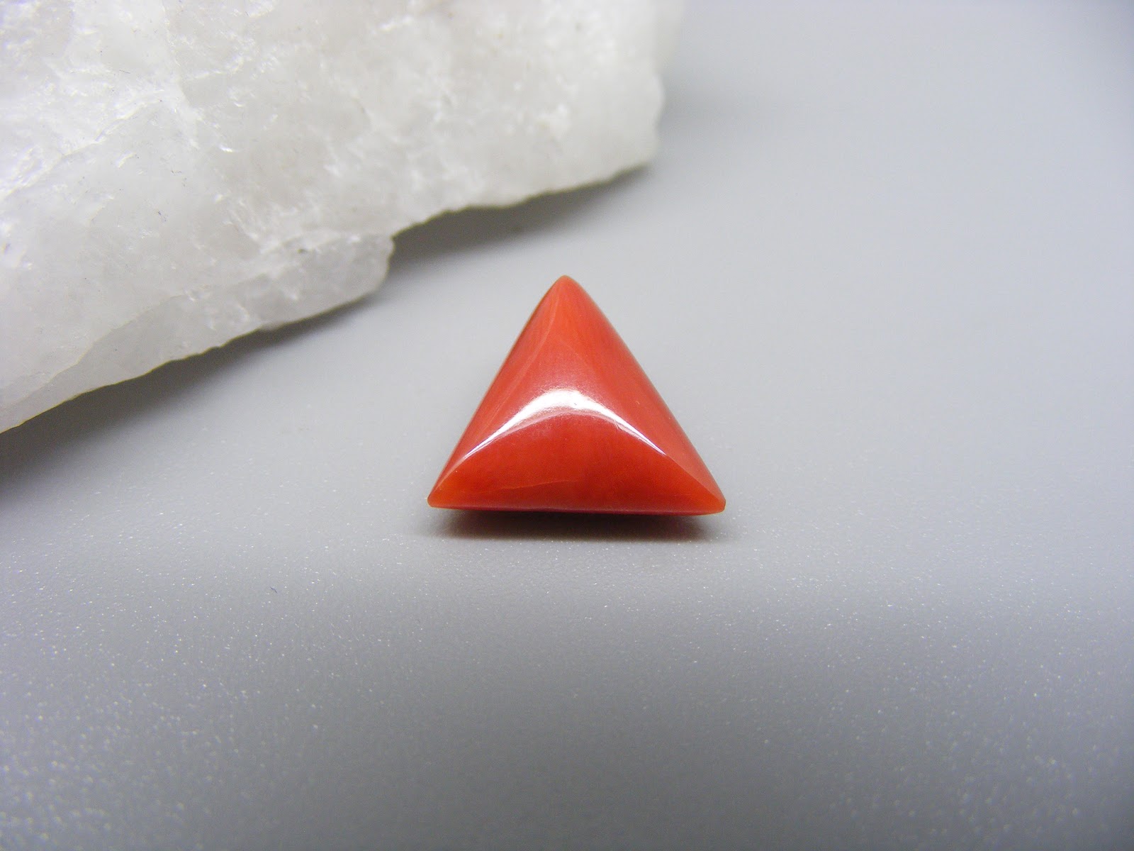 Natural Triangle Red Coral 4.26