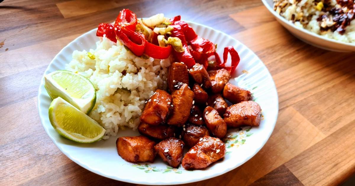 Gà rang mật ong, cơm dừa