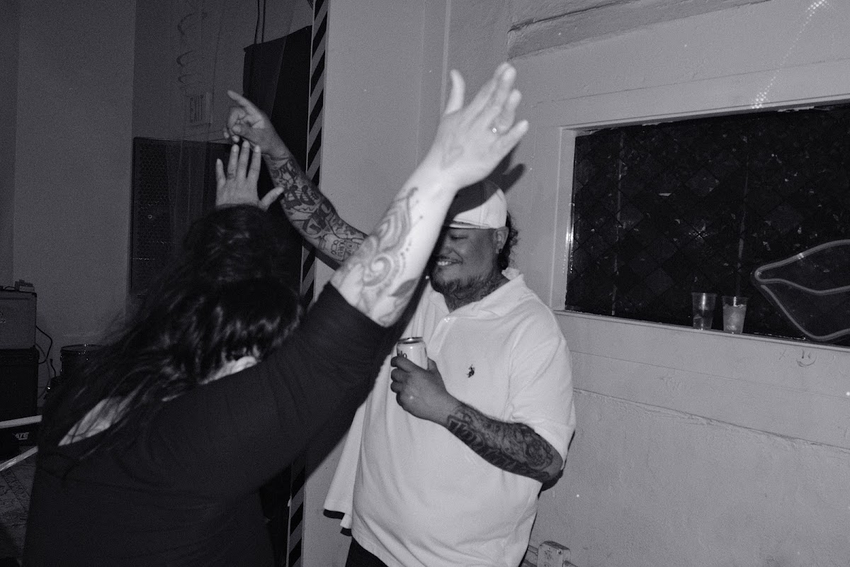 @tlau.photos_thelostandunfounds_2026-03-13_austin_last_night_noir_020