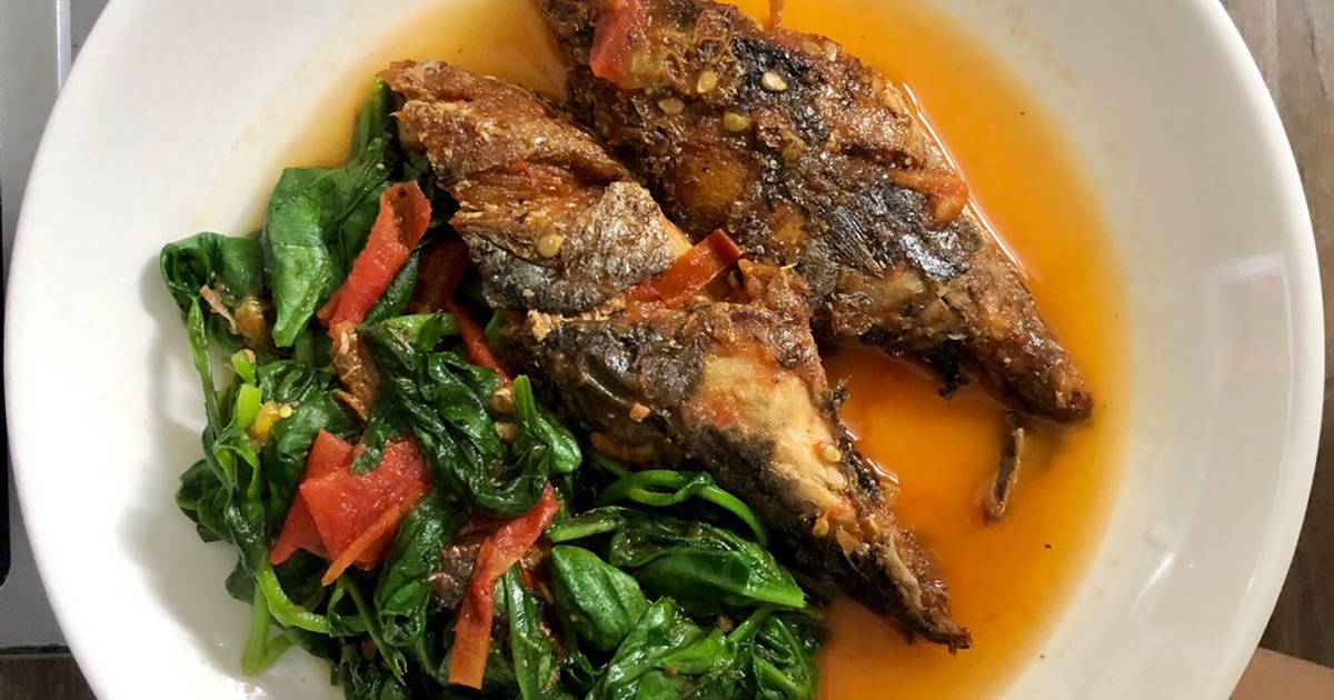Cá thu mồng tơi