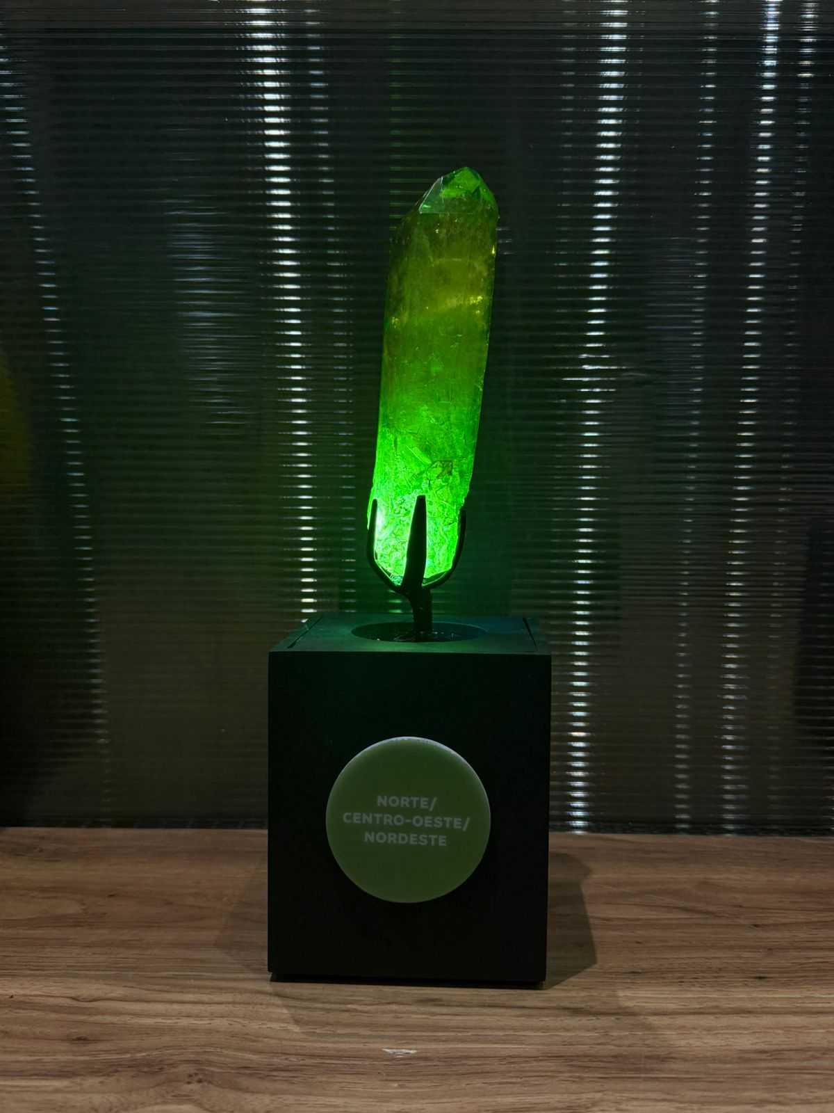 Bradesco — Troféu de Cristal Iluminado: vista 125 do projeto