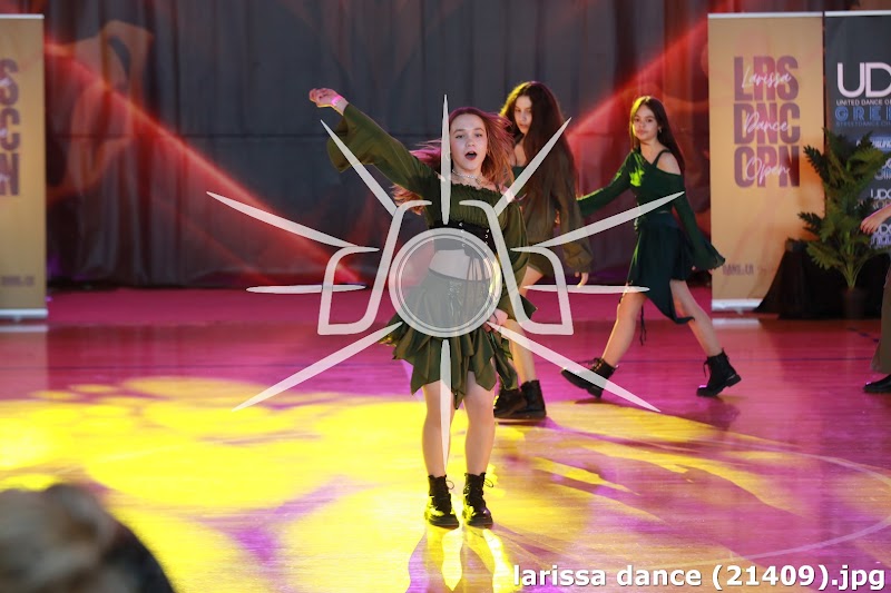 larissa dance (21409).jpg