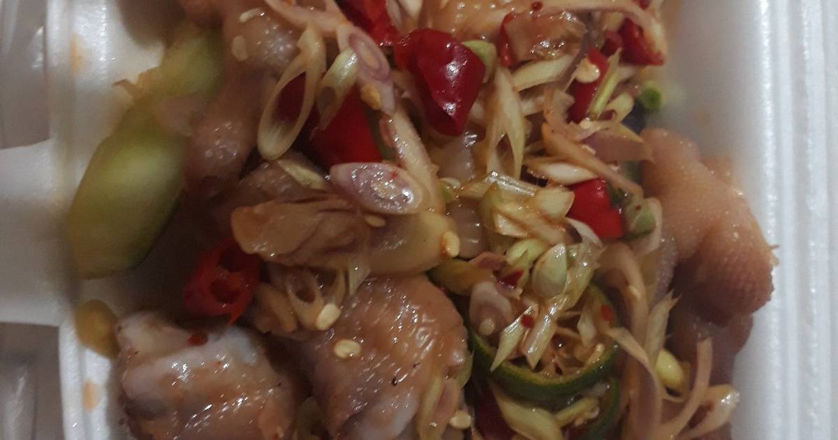 Chân gà ngâm sả ớt