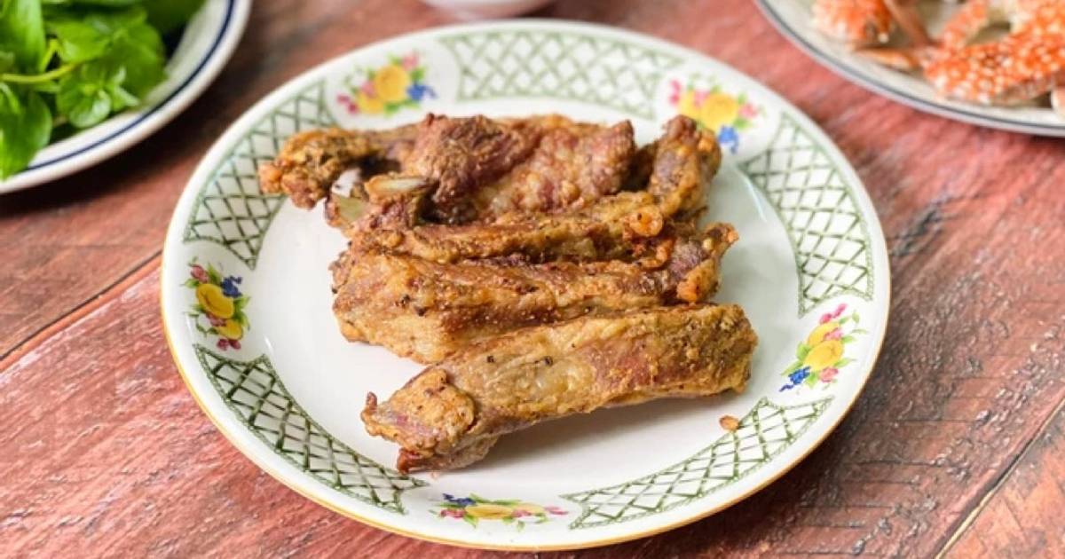 Sườn Heo Iberico Nướng Muối Tiêu