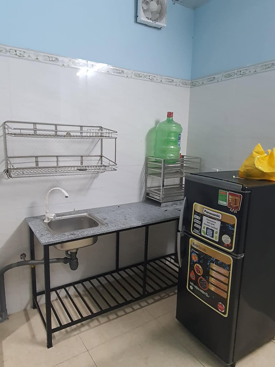 Còn trống 1 phòng full nội thất 3