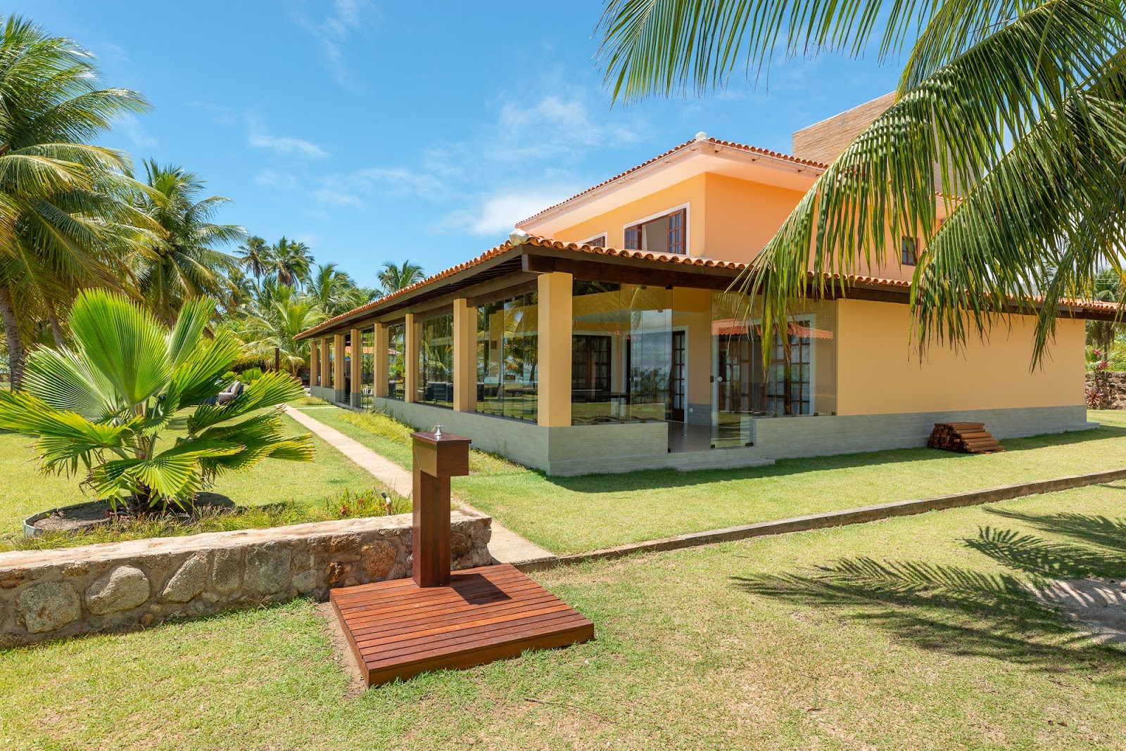 Casa Amarela Beira-mar 6 suítes Maragogi-AL 3