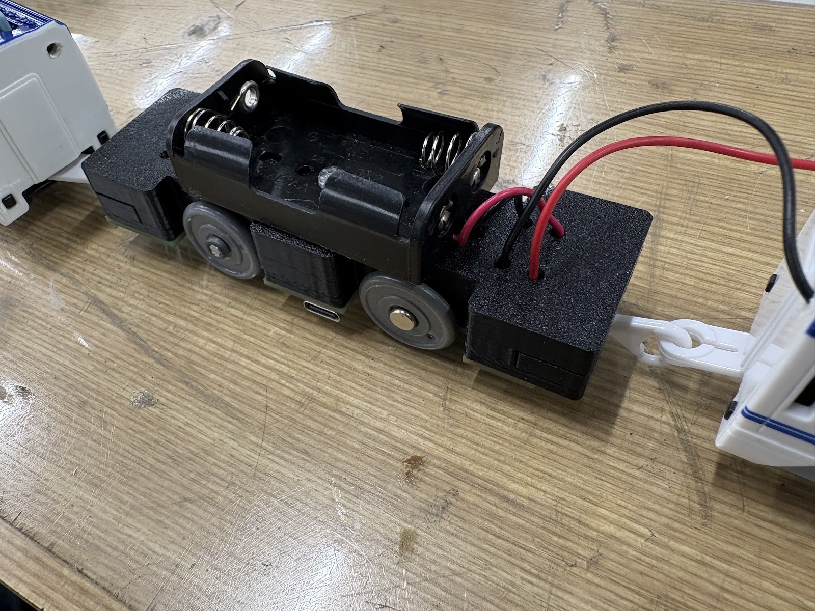 2. 中間車両の構造と設計
