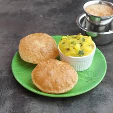 Poori Kurma or Poori Masala (2 pcs)