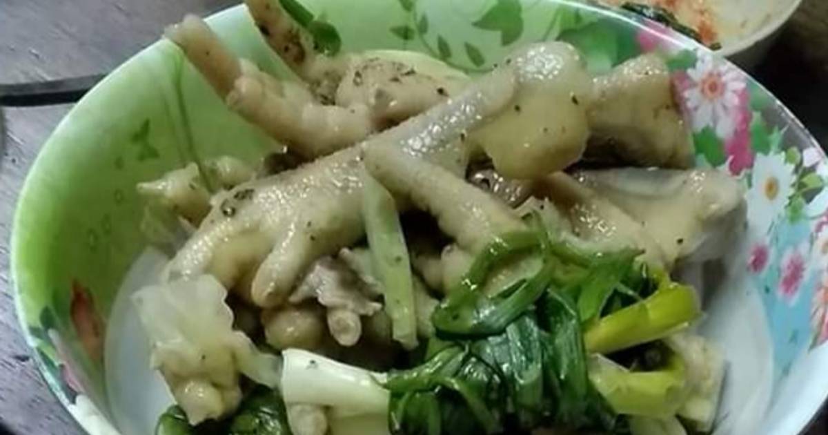 Chân Gà Hấp Hành