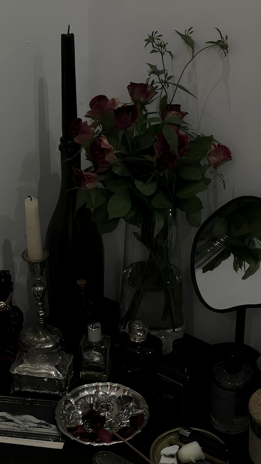 Moody Vanity With Dark Roses - Still Life Photography Full HD iPhone Wallpaper (1128x2004)
