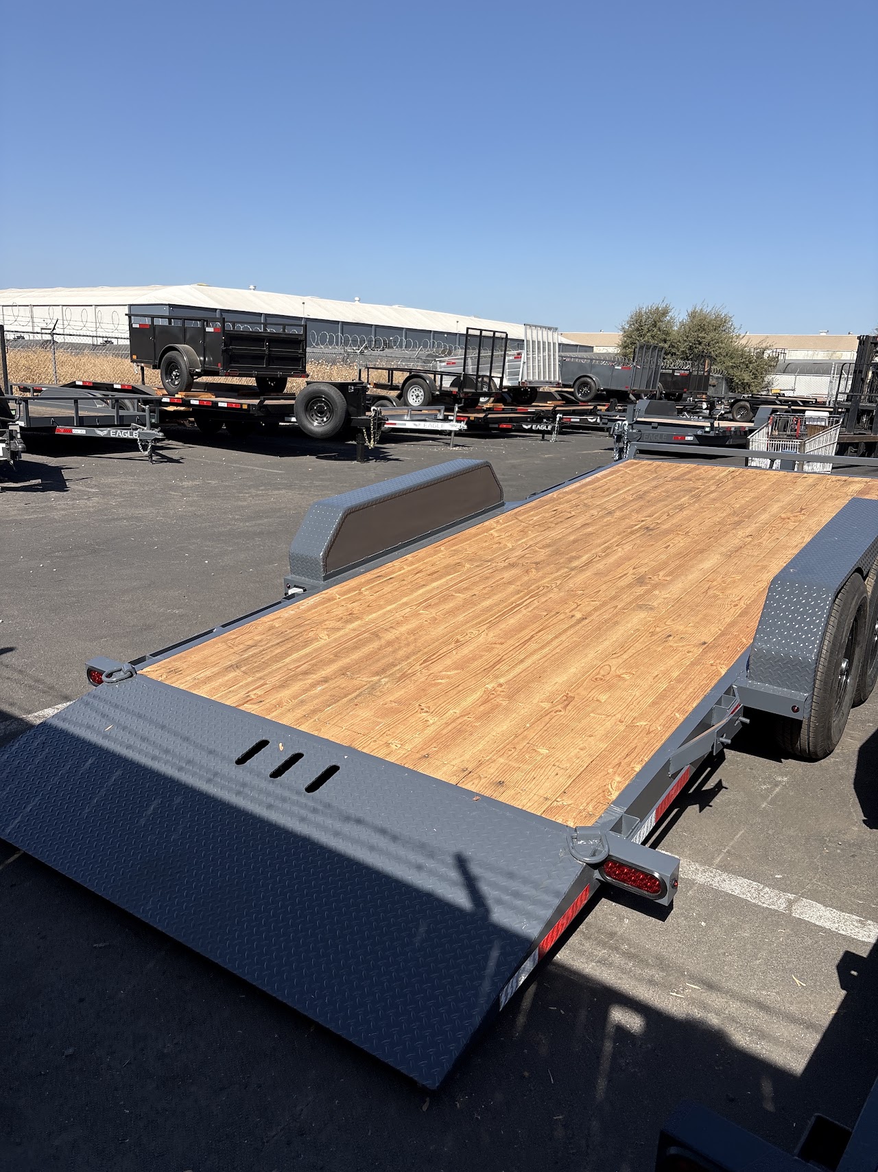 14k Black Hawk Full Deck Tilt Bed