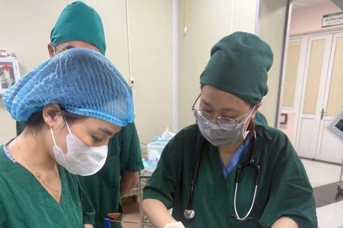Giành lại sự sống cho hai mẹ con sản phụ biến chứng sản khoa tối cấp - Báo Tri thức &amp; Cuộc sống