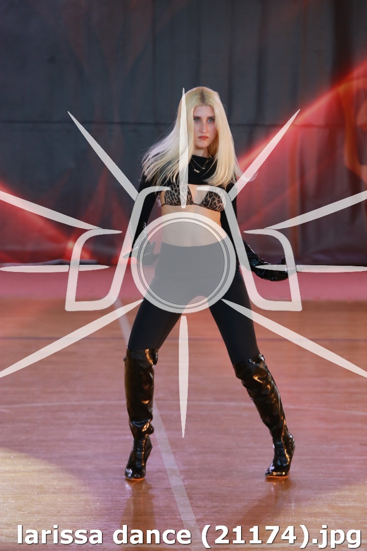 larissa dance (21174).jpg