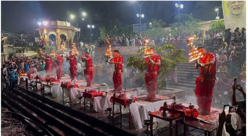 Dashashwamedh Ghat Ganga Aarti
