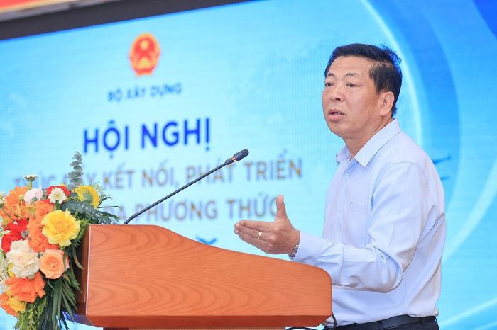 Bộ trưởng Trần Hồng Minh yêu cầu tăng tốc kết nối vận tải đa phương thức - Báo Xây Dựng