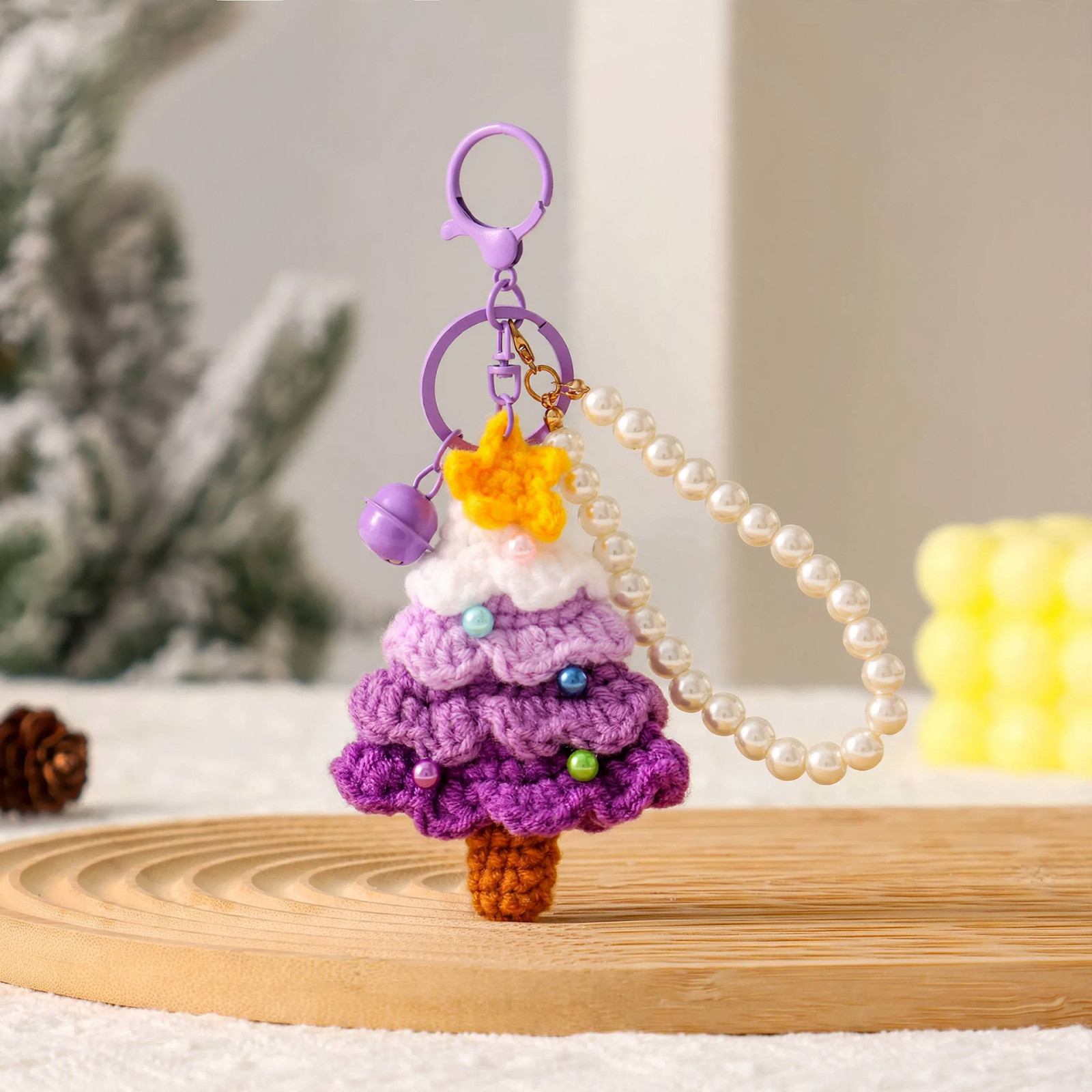 Gehäkelter Mini-Weihnachtsbaum-Anhänger