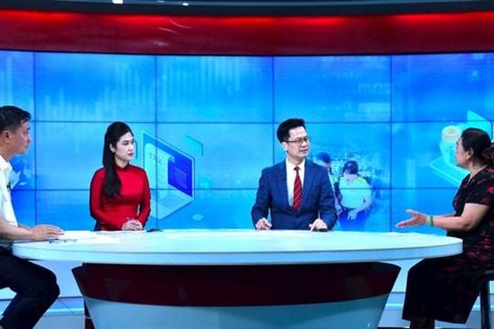 Thuế thành phố Hà Nội: Nhiều điểm mới hỗ trợ hộ kinh doanh - Báo Hà Nội Mới