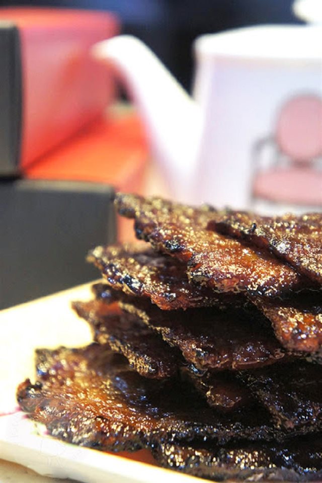 Thịt Heo Khô Mặn Ngọt