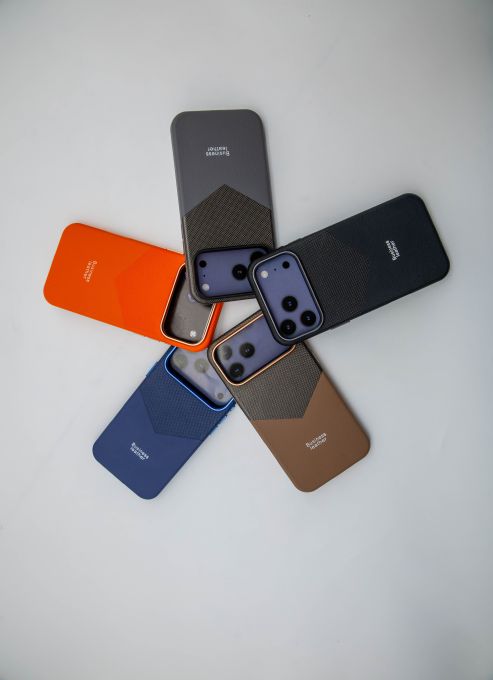 iphone 17 pro max leather case