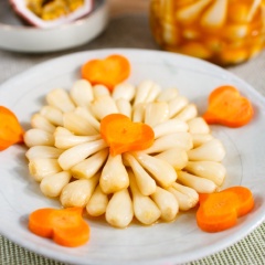 Củ Kiệu Ngâm Chanh Dây