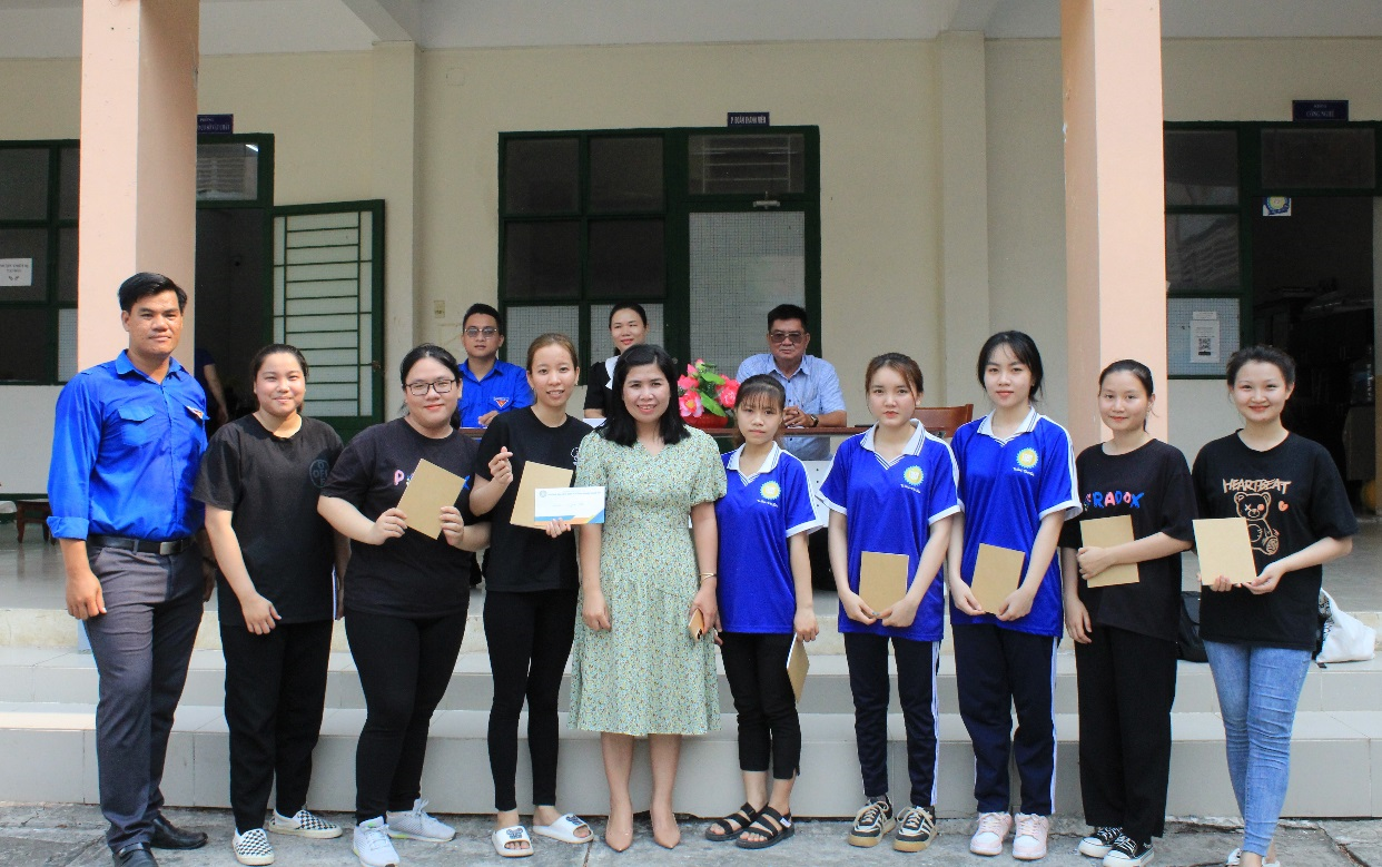 20QT+21QT đạt Giải Nhì