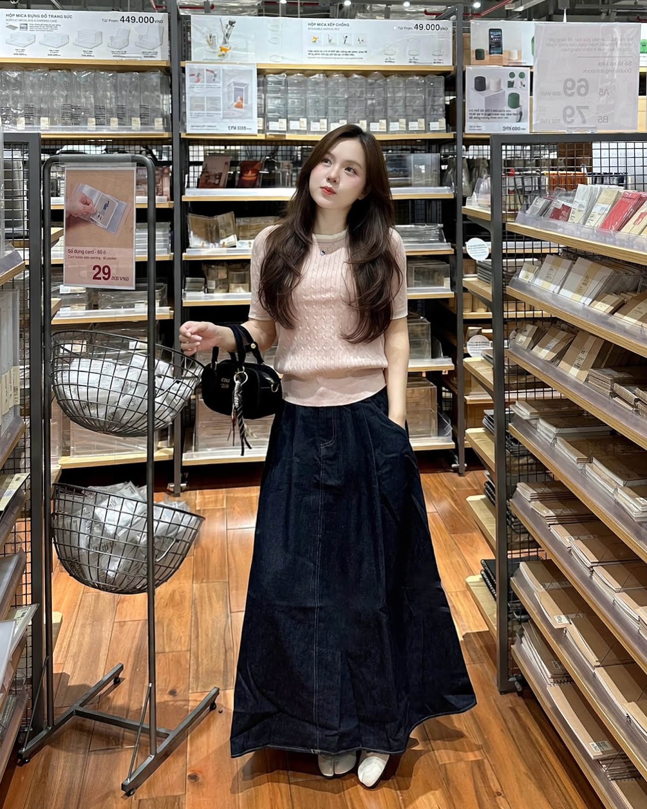 áo len ngắn tay thêu ngựa phối màu cổ XONXEN SHOP 5155 – Image 2