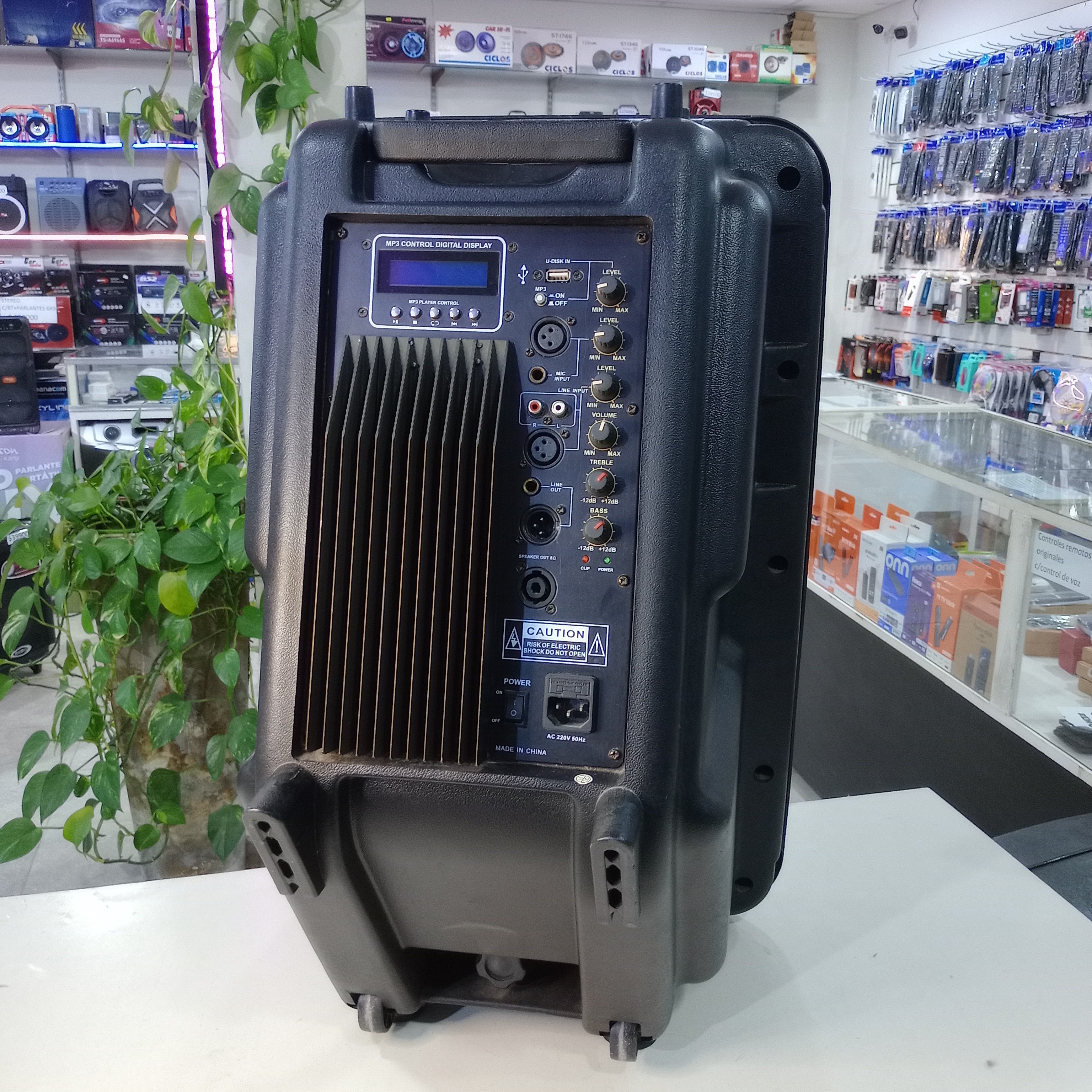 Bafler Amplificado Ciclos PP1516 C/Fuente-220-15" 2