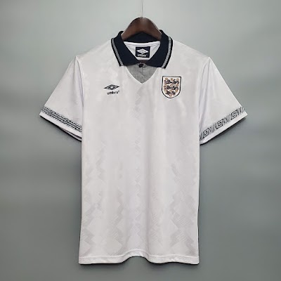 Retro 1990 Inglaterra Local @lumorasports.jpeg