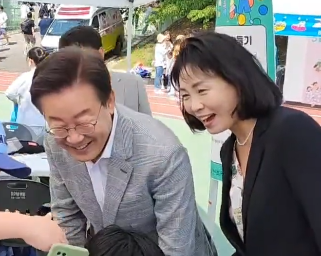 섹션 1 이미지