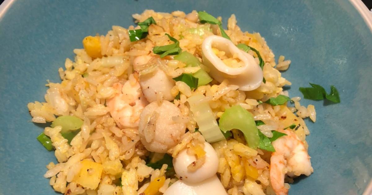 Cơm chiên hải sản