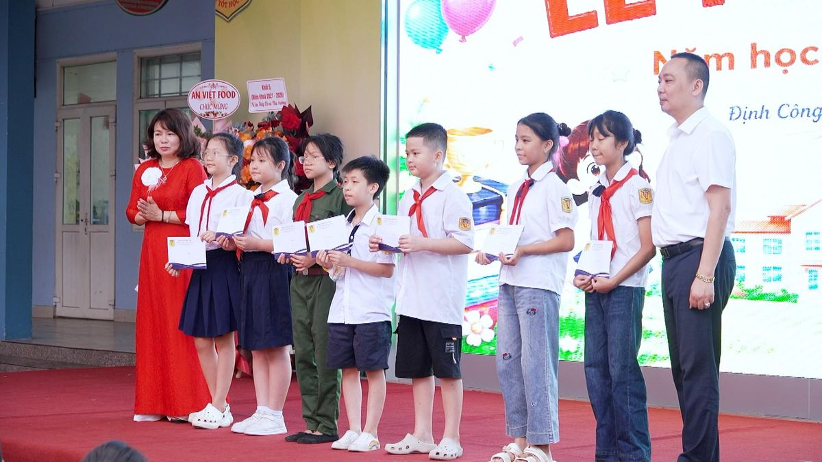 Thầy, trò Trường Tiểu học Đại Từ thi đua dạy tốt - học tốt - Đài Phát thanh và truyền hình Hà Nội