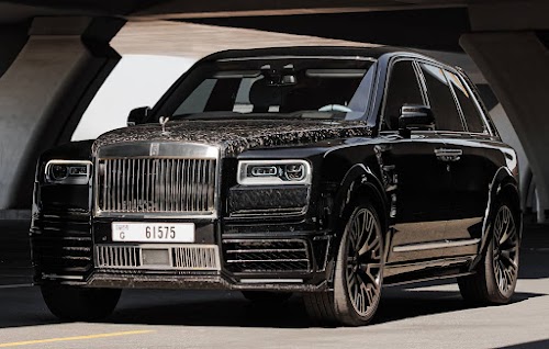 Rolls-Royce Cullinan Mansory Black