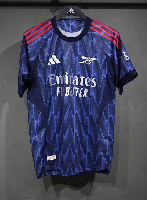 25-26 Arsenal Visitante.jpg