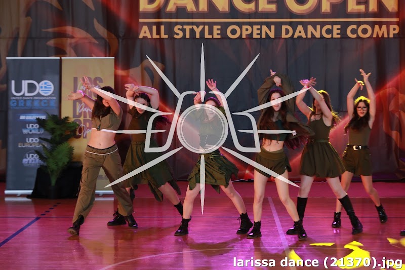 larissa dance (21370).jpg