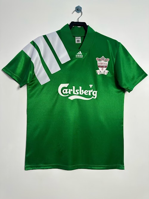 Equipación de visitante del Liverpool 1992-93.jpeg