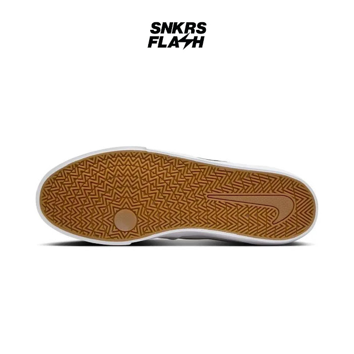 NIKE CHARGE CANVAS WHITE - IB2748101 - Size 43