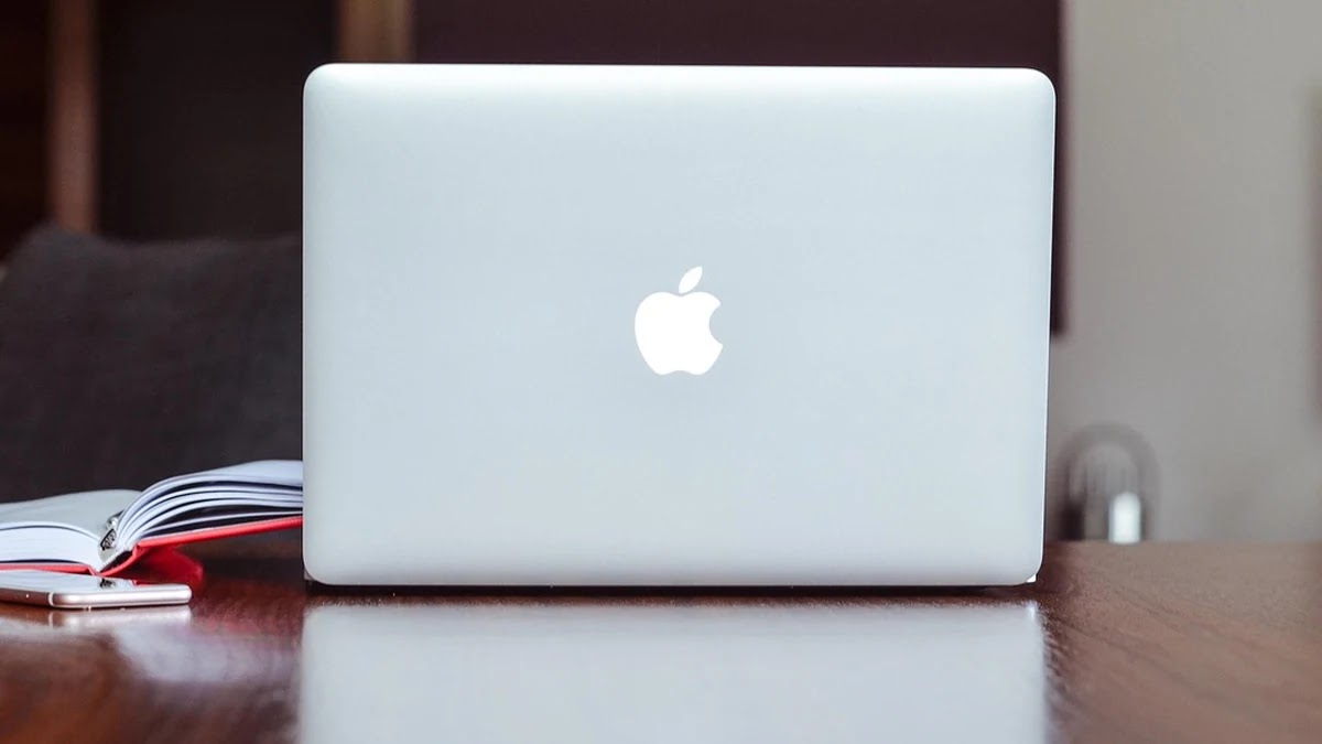 ChatGPT와 Bard, 업무용 AI로서의 차이와 활용법 비교