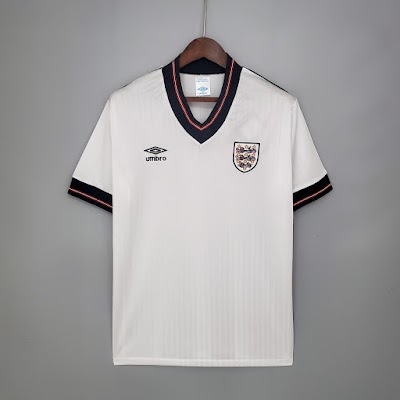 Retro 1984-85 Inglaterra Local @lumorasports.jpeg
