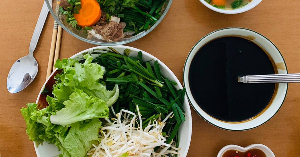 Hủ tiếu sườn - bò viên phô mai