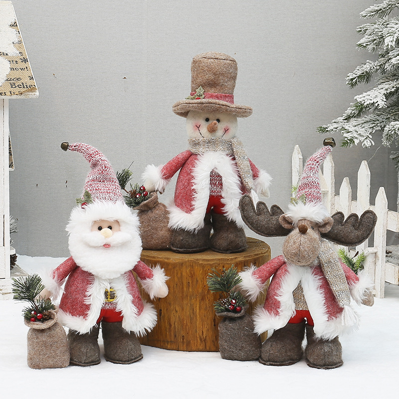 Dekorative Wichtelfigur in Rosa für Weihnachten