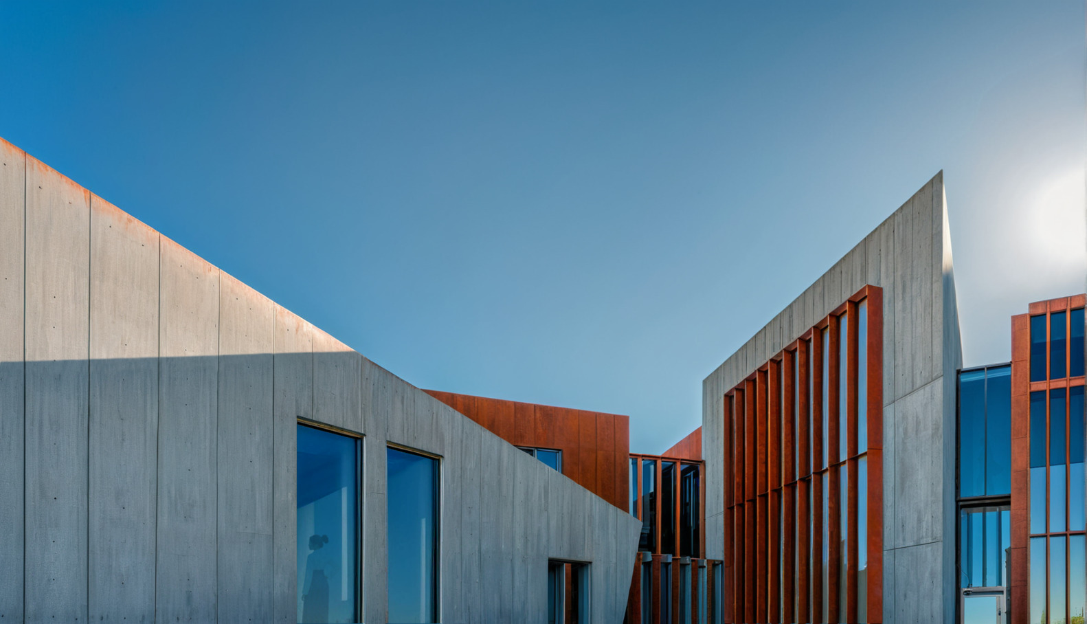 z3408833999529_5e2a6d9c06935bc0