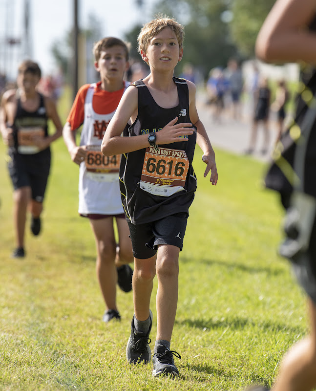 Photo from MS: Cross Country of Elijah Howe