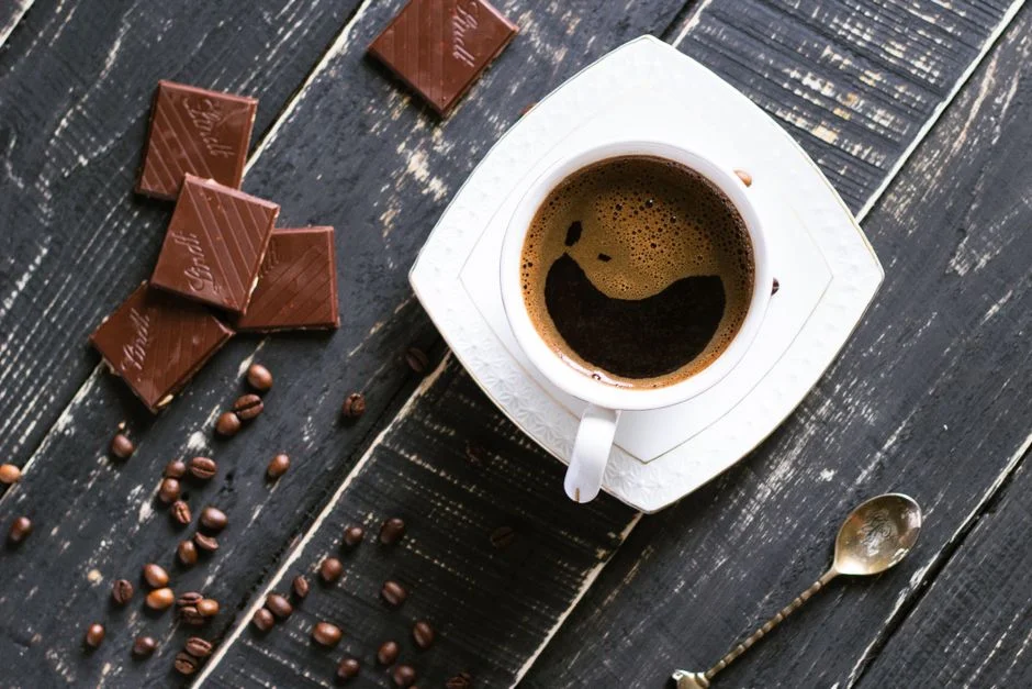 Como o Chocolate Amargo Protege Seu Fígado e Melhora a Saúde do Coração