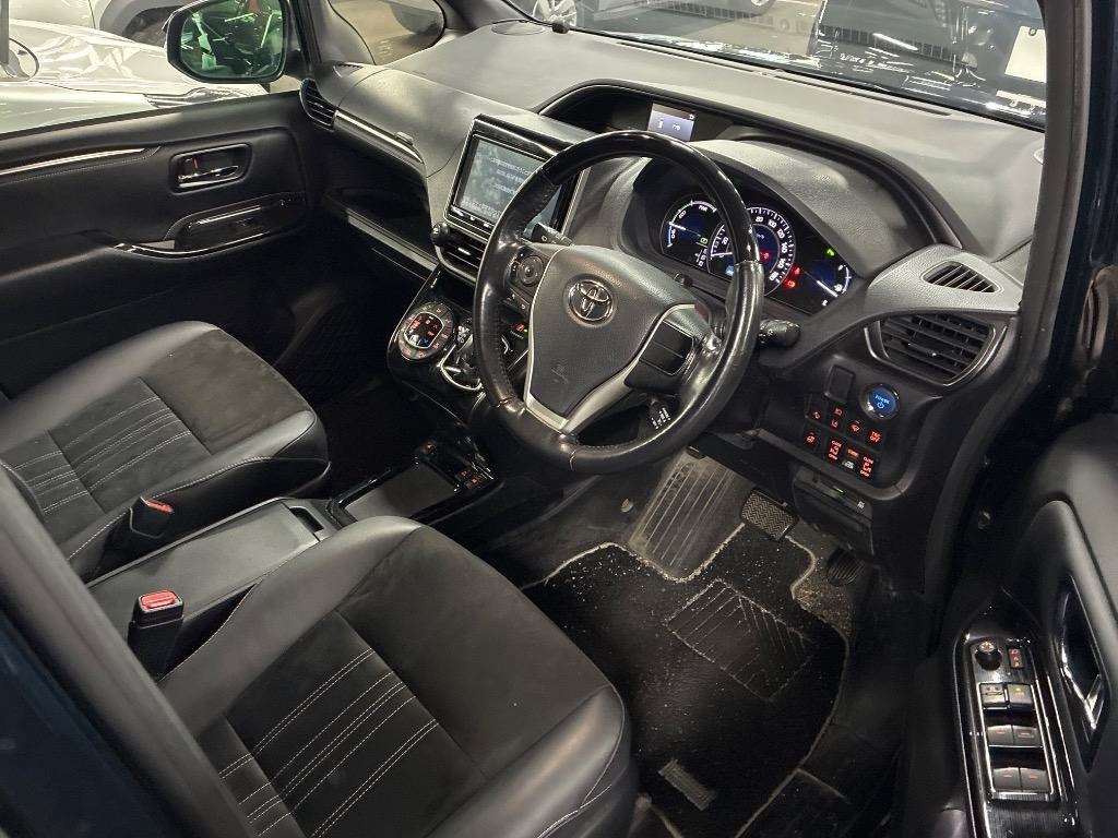 Toyota Esquire