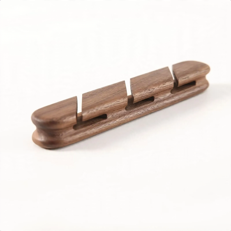 Kabelorganizer aus Holz, Modell K009