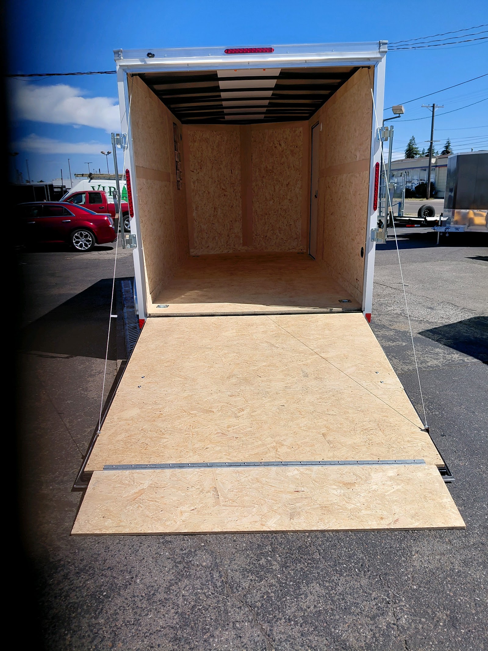 Passport Deluxe Enclosed Cargo